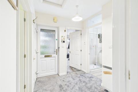 undefined, Garrett Close, Kingsclere, Newbury, Hampshire, RG20