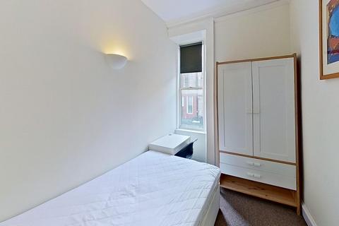 3 bedroom flat to rent, Grindlay Street, Edinburgh, EH3