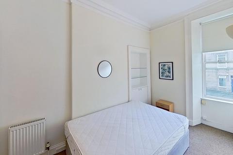 3 bedroom flat to rent, Grindlay Street, Edinburgh, EH3