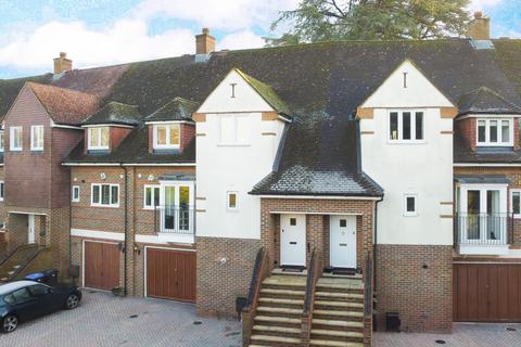 4 bedroom townhouse for sale, St. Nicholas Crescent, Pyrford GU22