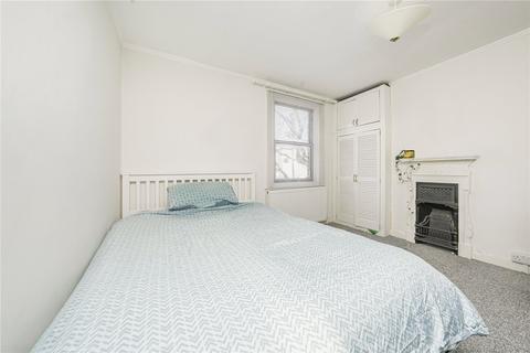 35 Albion Road, Twickenham, TW2 6QJ