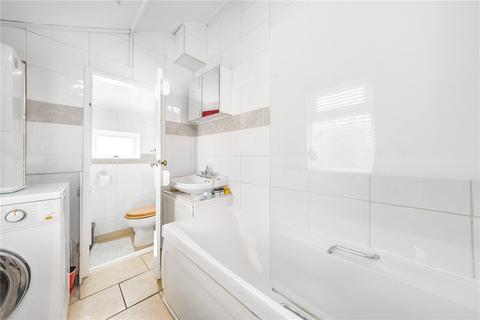 35 Albion Road, Twickenham, TW2 6QJ