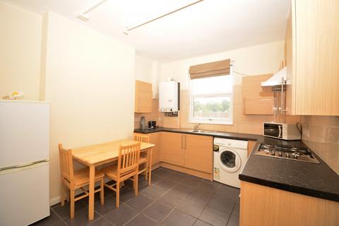 3 bedroom flat to rent, York Road,Acton,W3