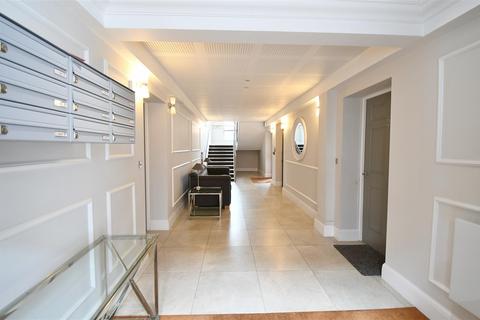 2 bedroom penthouse to rent, 8 Dickins House, 16-24 Kenilworth Street, Leamington Spa