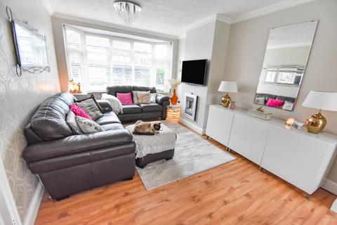 11 Apollo Avenue, Bury, BL9 8HG
