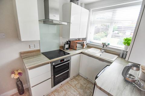 11 Apollo Avenue, Bury, BL9 8HG