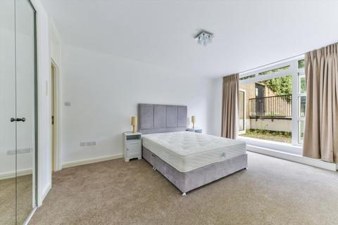 2 bedroom flat to rent, Marlborough Place, London, NW8