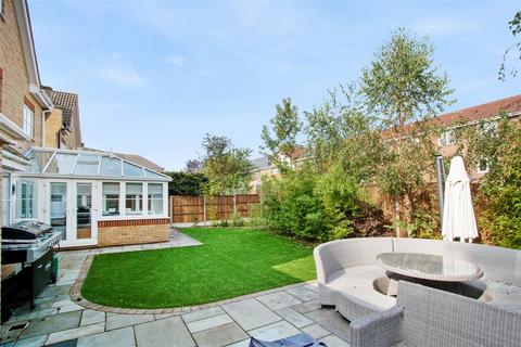 5 bedroom detached house to rent, Pinewood Place, Bexley Park