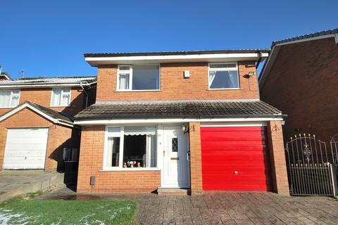 3 bedroom detached house for sale, Upper Lees Drive, Westhoughton, BL5 3UE