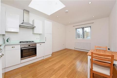 1 bedroom apartment for sale, 52A Worple Road Mews, Wimbledon, SW19