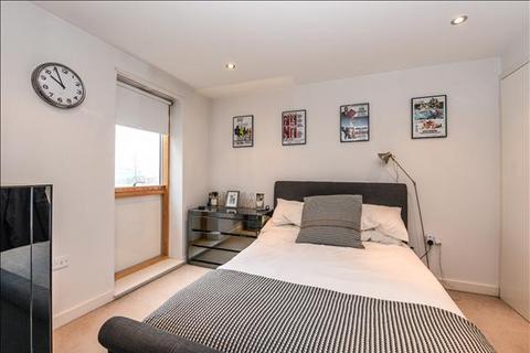 1 bedroom apartment for sale, Reed House, London, SW19