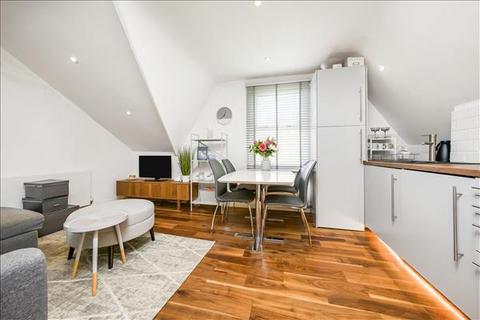 2 bedroom apartment for sale, Merton Road, Wimbledon, SW19