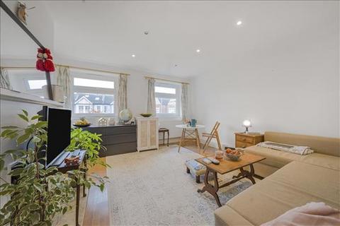 1 bedroom apartment for sale, Gressenhall Road, London, SW18