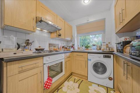 1 bedroom apartment for sale, Gressenhall Road, London, SW18