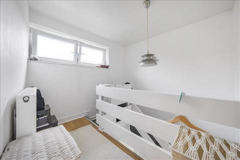 1 bedroom apartment for sale, Gressenhall Road, London, SW18