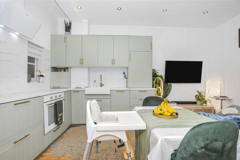 1 bedroom apartment for sale, Durnsford Road, Wimbledon, SW19