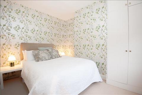 7 Mill Road, London, SW19 2NE