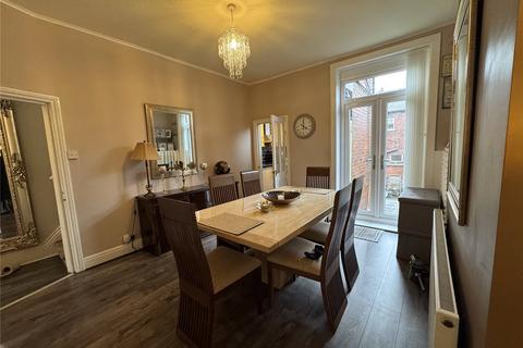 3 bedroom end of terrace house for sale, Fraser Street, Shaw, Oldham, OL2