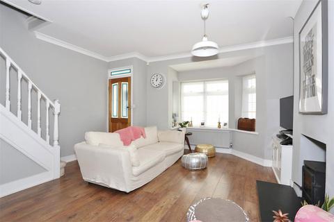 2 bedroom end of terrace house to rent, Palmeira Road, Bexleyheath, Kent, DA7