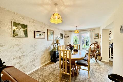 5 bedroom detached house for sale, Fair Lane, Shaftesbury - No Onward Chain