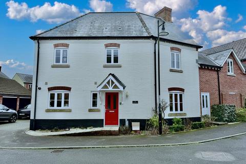 4 bedroom end of terrace house for sale, Greenstone Road, Shaftesbury