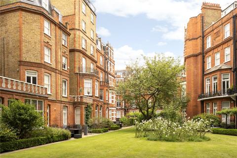 3 bedroom duplex for sale, Egerton Gardens, London, SW3