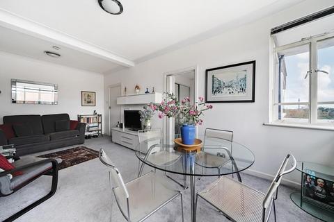 1 bedroom flat for sale, Oslo Court,  St Johns Wood,  NW8