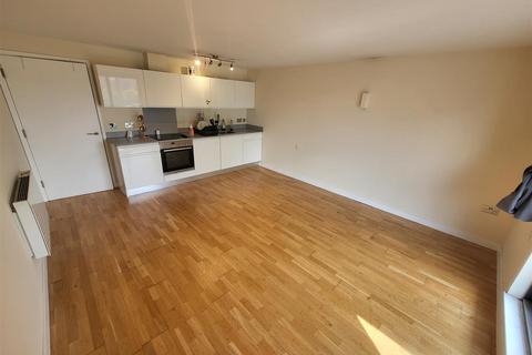 1 bedroom flat to rent, Dockside*, Bristol BS8