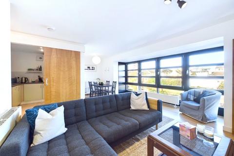 2 bedroom apartment to rent, The Shore, Edinburgh, EH6