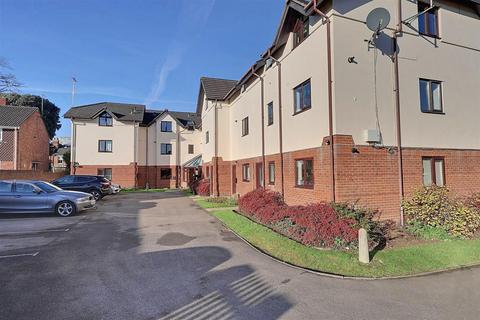 1 bedroom flat for sale, Millbrook Street, Cheltenham