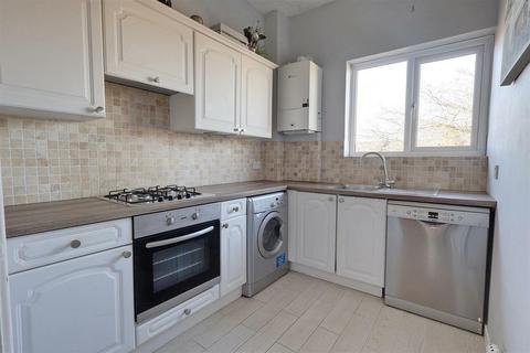 1 bedroom flat for sale, Millbrook Street, Cheltenham