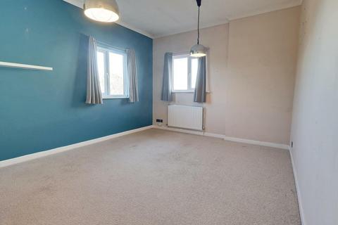 1 bedroom flat for sale, Millbrook Street, Cheltenham