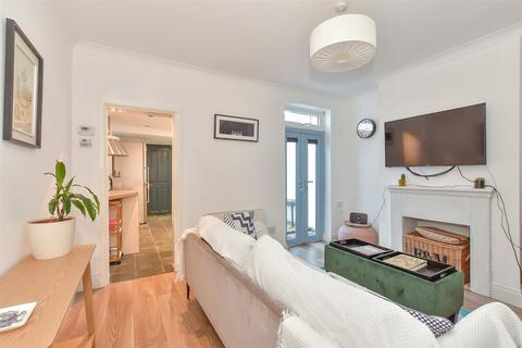 24 Argyle Road, Whitstable, CT5 1JS