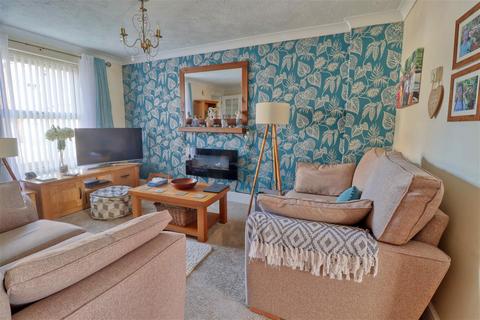 2 bedroom semi-detached house for sale, Clacton On Sea, Clacton on Sea CO15