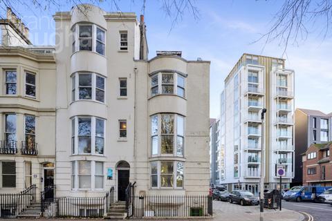 1 bedroom flat for sale, Grand Parade, Brighton, East Sussex, BN2