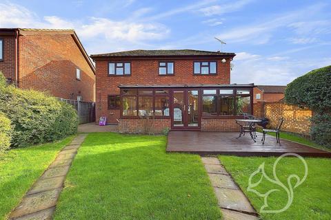 1 Brambledown, West Mersea, Colchester, CO5 8RY
