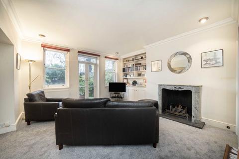 Garden Flat, 4 Camden Terrace, London, NW1 9BP