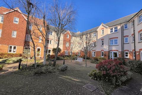 2 bedroom flat for sale, Fordingbridge