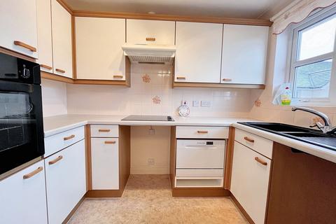 2 bedroom flat for sale, Fordingbridge