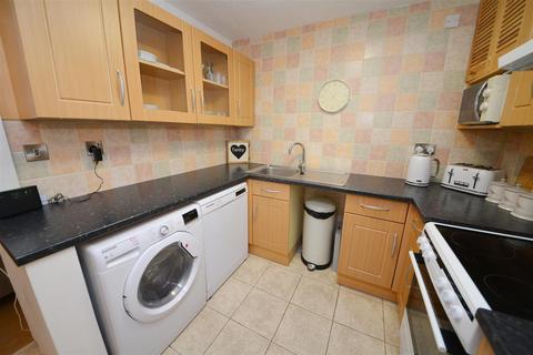 2 bedroom apartment for sale, St Marys Court, St Marys Street, Tenby