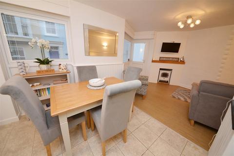 2 bedroom apartment for sale, St Marys Court, St Marys Street, Tenby