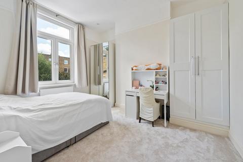 4 bedroom terraced house for sale, Overstone Road, Hammersmith W6