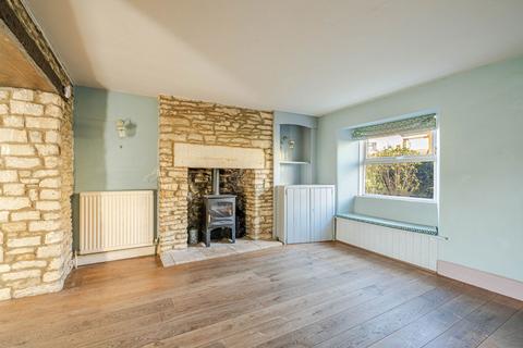 3 bedroom semi-detached house for sale, London Road, Tetbury