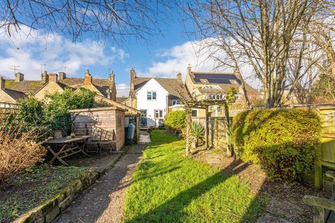 3 bedroom semi-detached house for sale, London Road, Tetbury