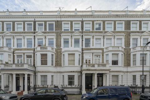 1 bedroom flat for sale, Comeragh Road, London W14