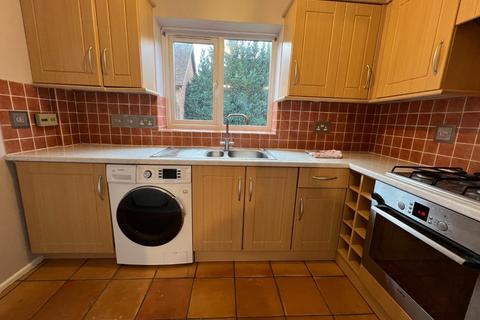 3 bedroom detached house to rent, Wavendon Gate