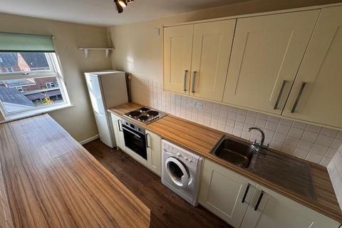 3 bedroom apartment to rent, Albert Street, Blandford Forum