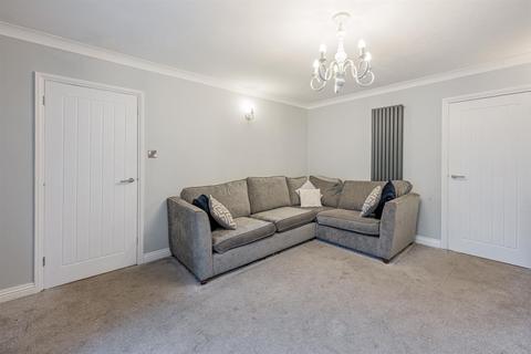 49 Ashdown Drive, Wordsley, Stourbridge, DY8 5QY