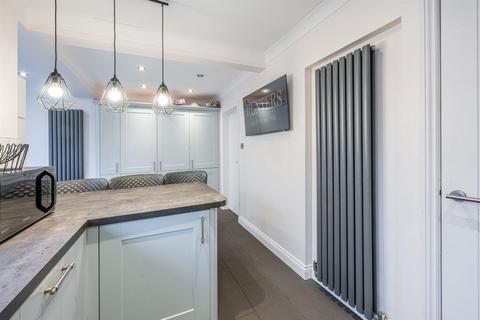49 Ashdown Drive, Wordsley, Stourbridge, DY8 5QY