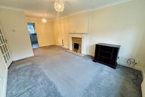 2 bedroom flat to rent, Oakdene Vale, Leeds, West Yorkshire, LS17